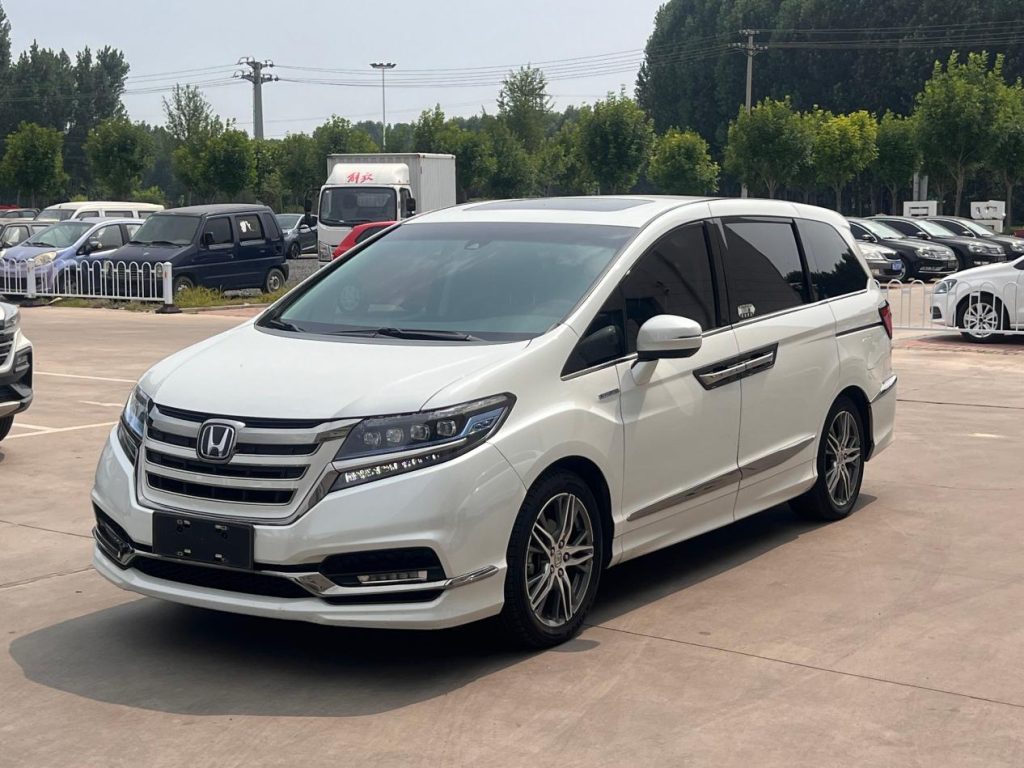 2019 Honda Elysion 2.0L Hybrid Luxury vehicle photo 1