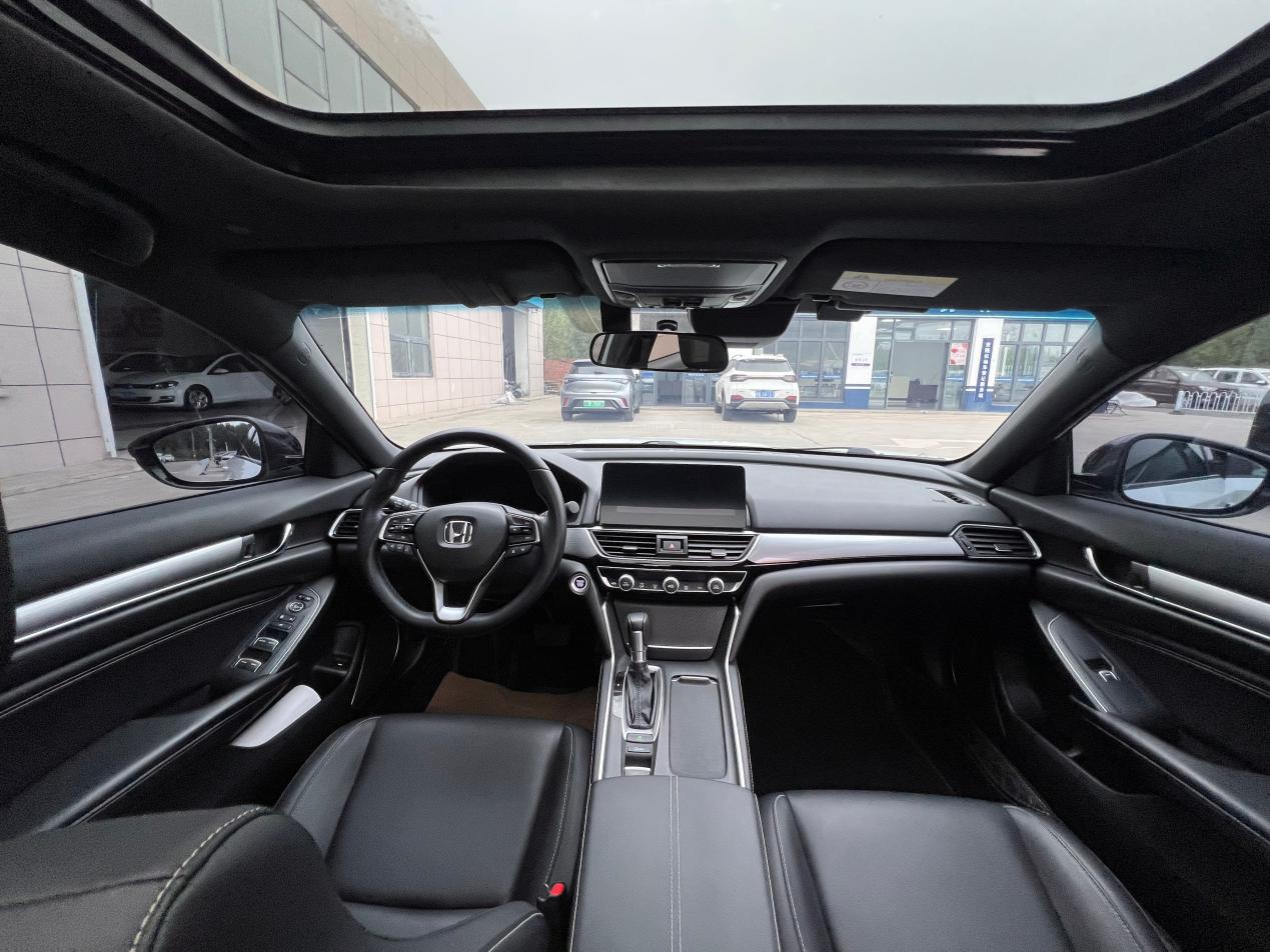 2022 Honda Inspire 260TURBO Elite vehicle photo 10