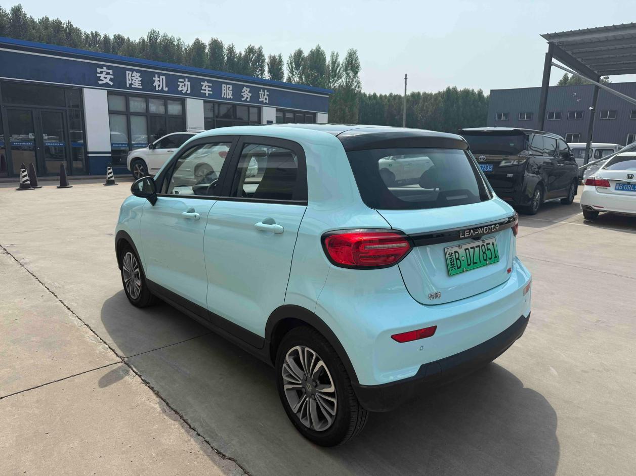 2025 Leapmotor T03 403 Comfort vehicle photo 4